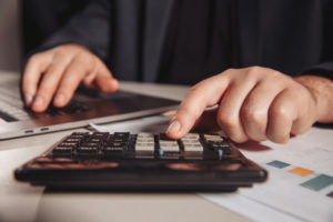 how much do local movers cost